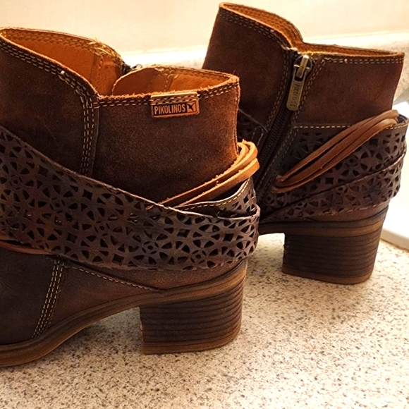 Pikolino booties - Picture 2 of 4